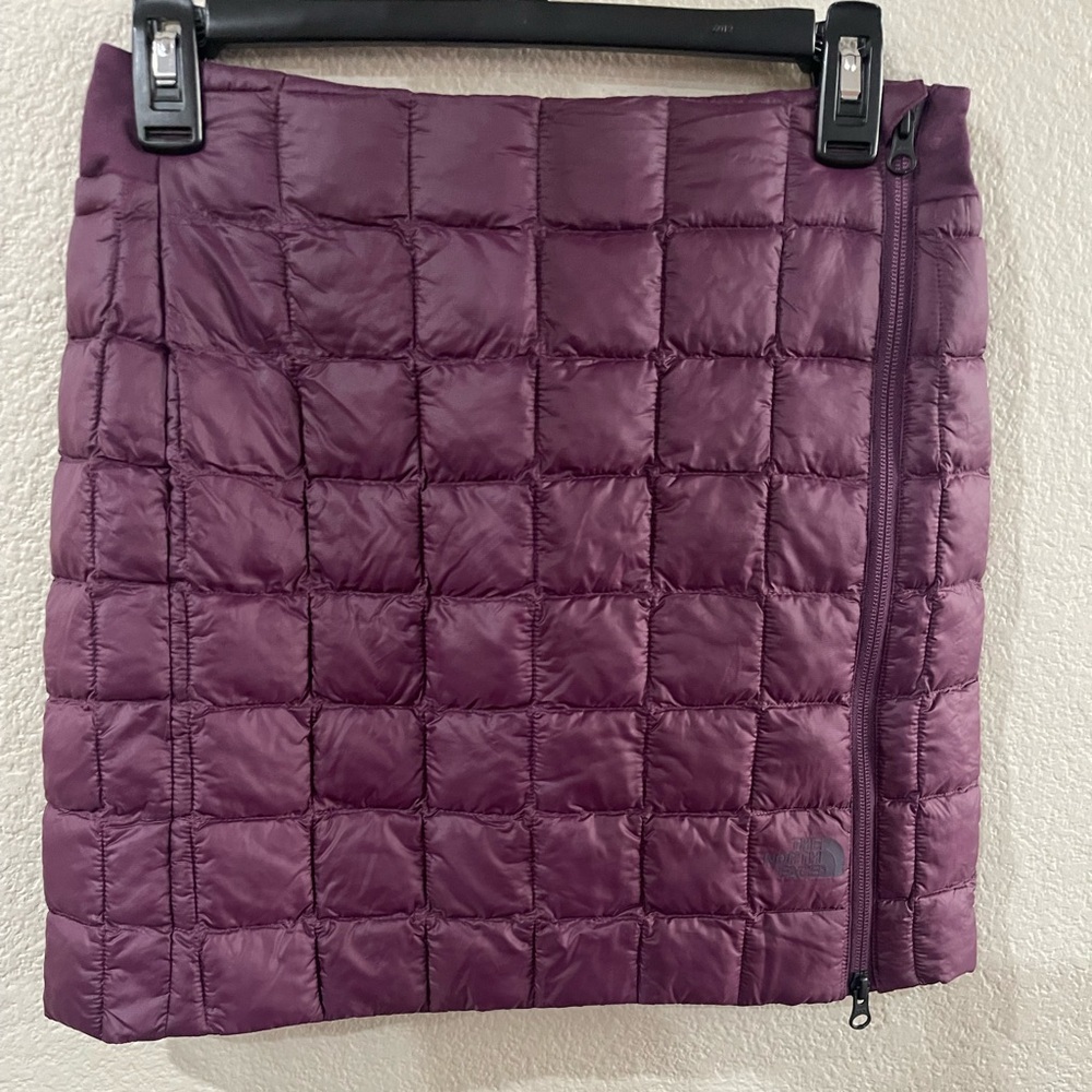 The North Face thermoball hybrid Quilted Skirt purple small outdoor skit warm